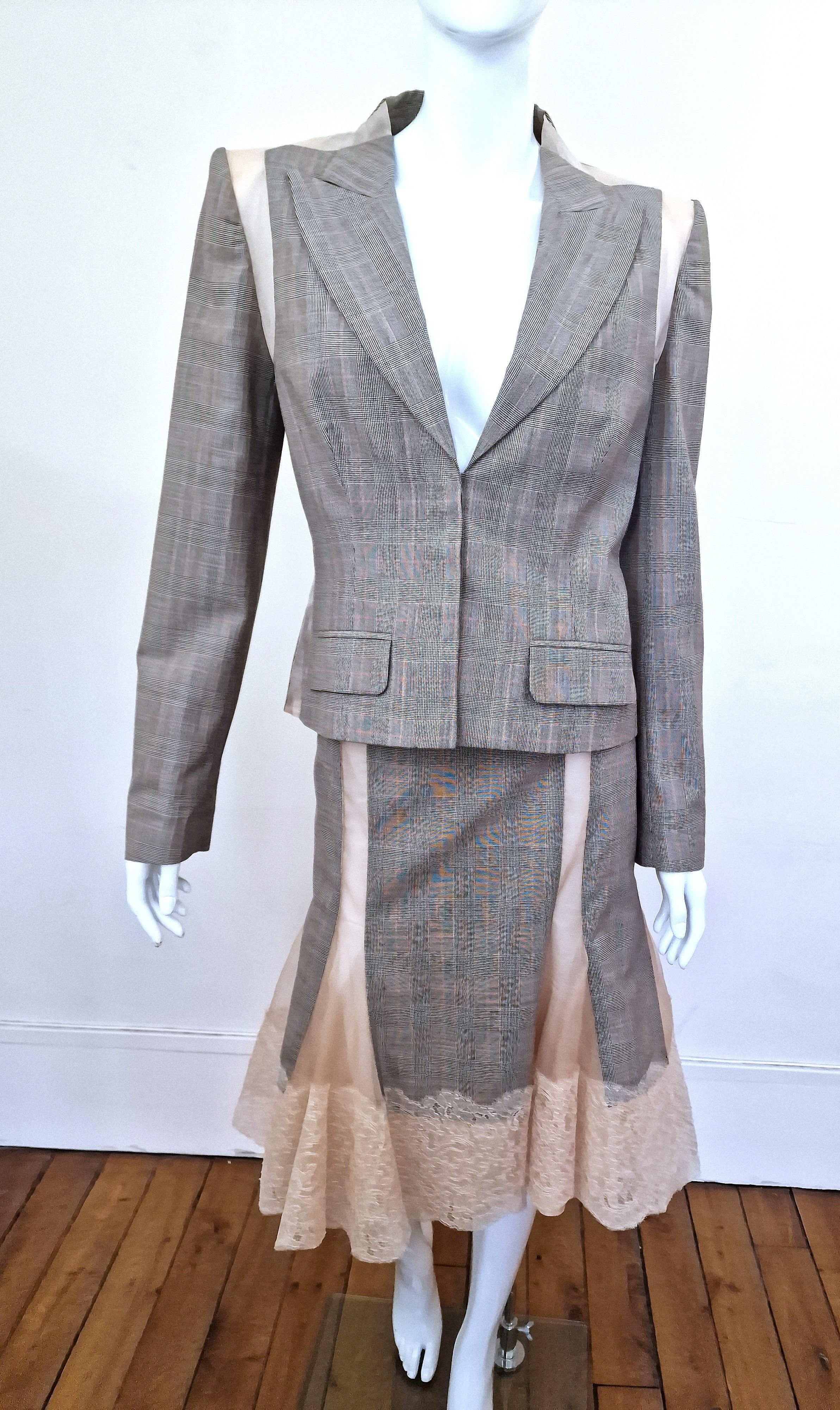 Alexander McQueen Alexander McQueen Deliverance 2004 Runway Couture Dress Suit Size L / US 10 / IT 46 - 4 Thumbnail