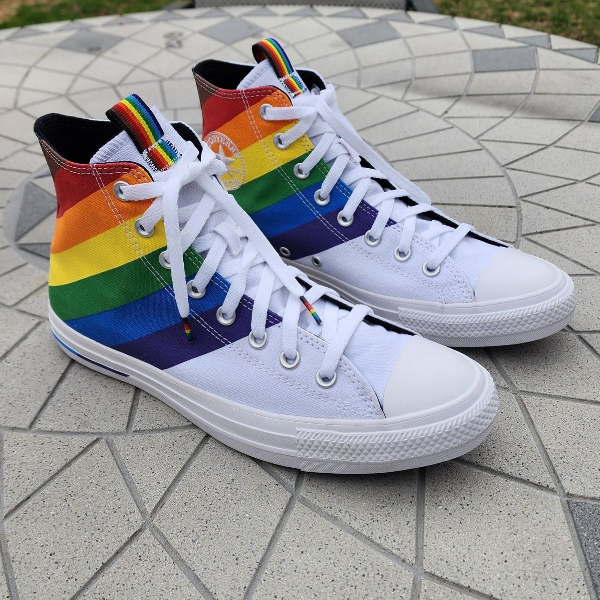 Converse Converse Chuck Taylor All Star Pride Canvas Hi Top Sneakers Size US 11 / IT 41 - 9 Thumbnail