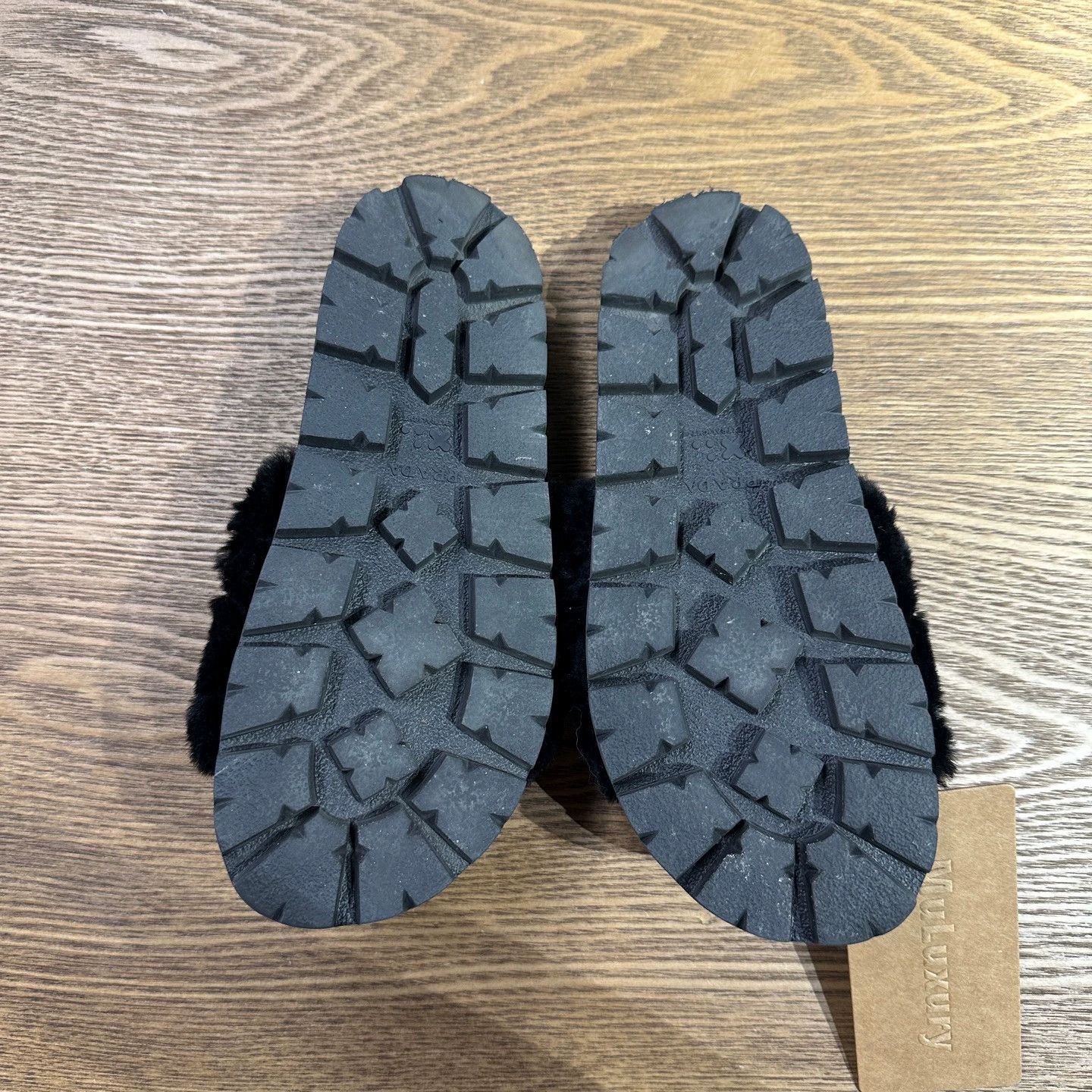 Prada Prada Triangle Logo Teddy Fur Slipper EUR 35 Size US 5 / IT 35 - 5 Thumbnail