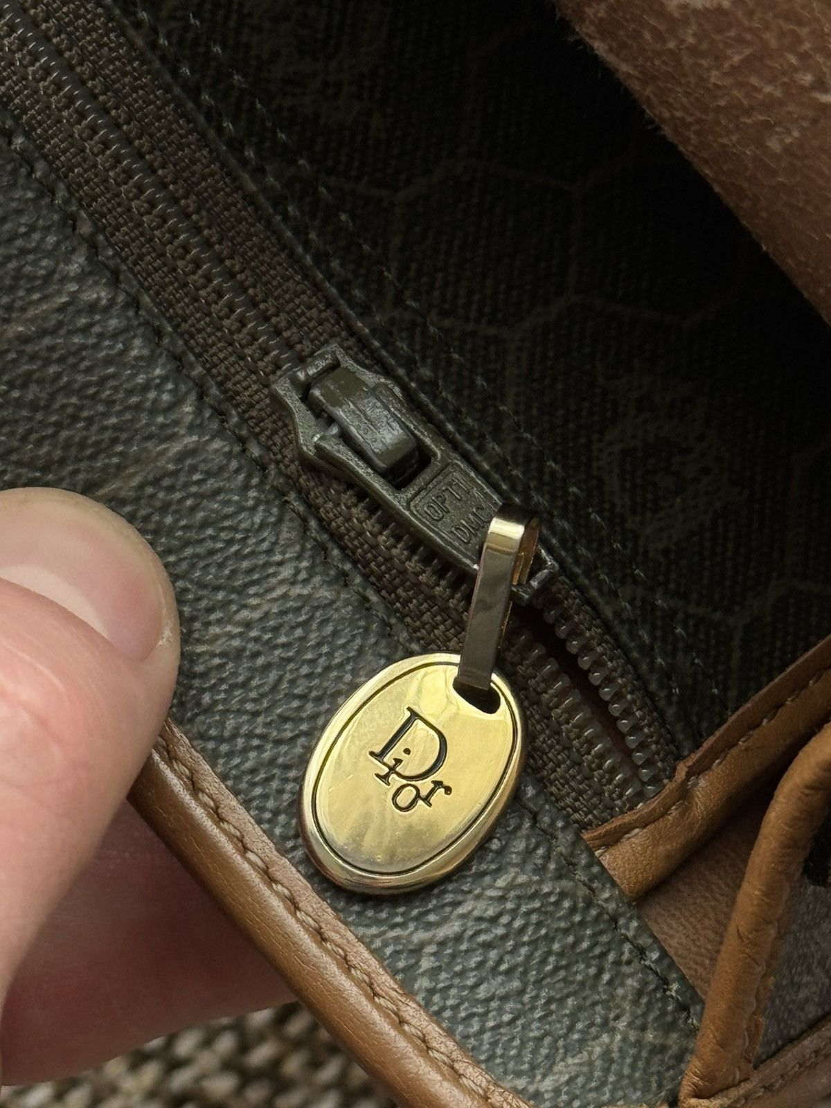Dior Christian Dior Vintage Khaki Honeycomb Canvas Leather Bag Size ONE SIZE - 14 Thumbnail