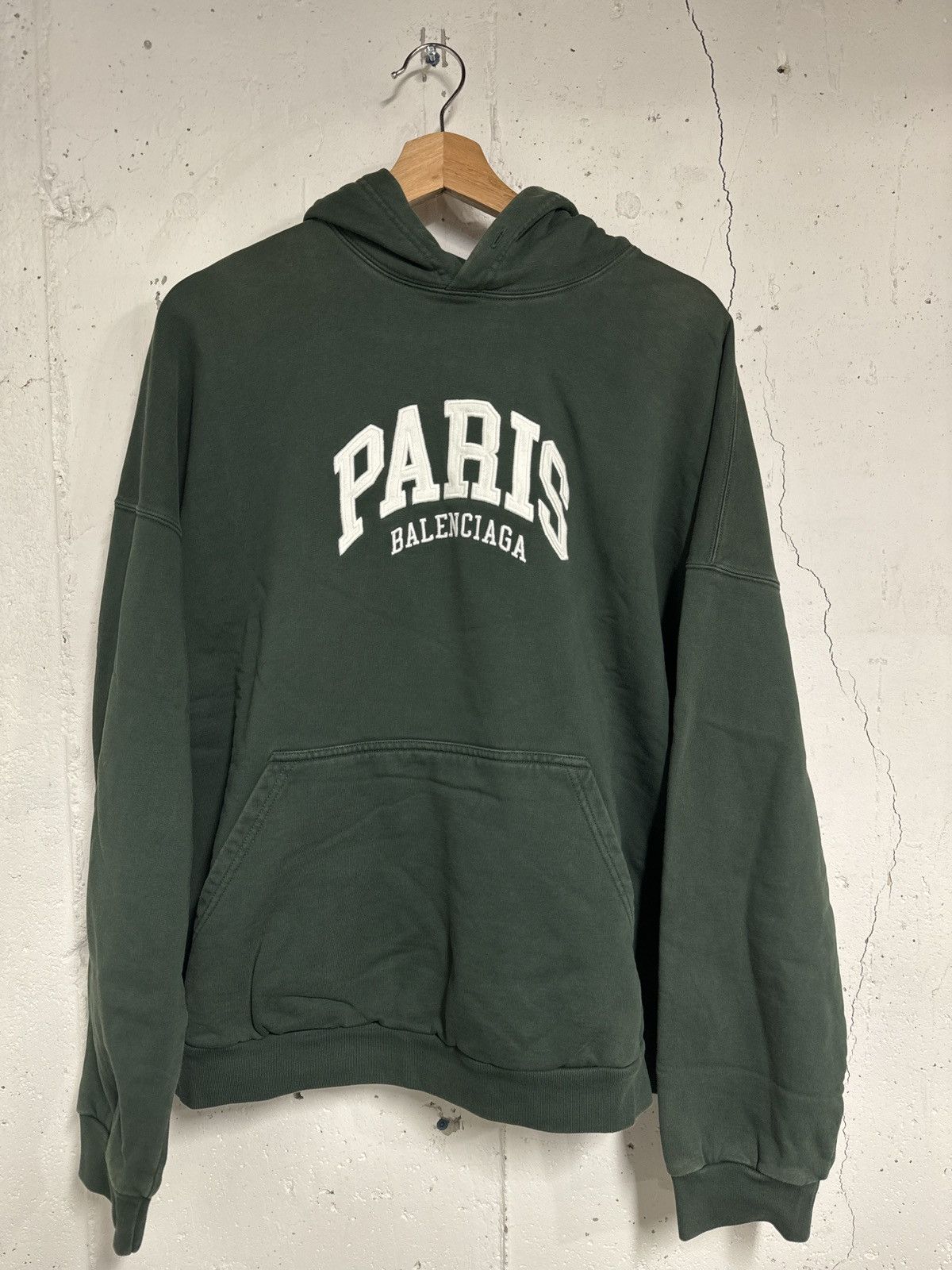 Balenciaga Balenciaga Hoodie Citites Series 2022 Paris Size US S / EU 44-46 / 1 - 1 Thumbnail