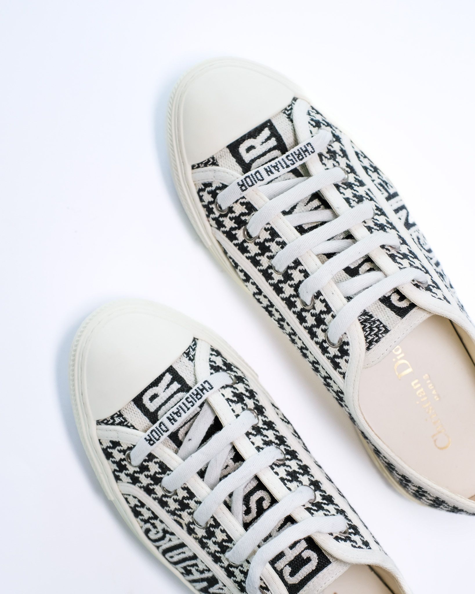 Dior Dior Walk'N'Dior Montaigne sneakers 38 Size US 7 / IT 37 - 3 Thumbnail