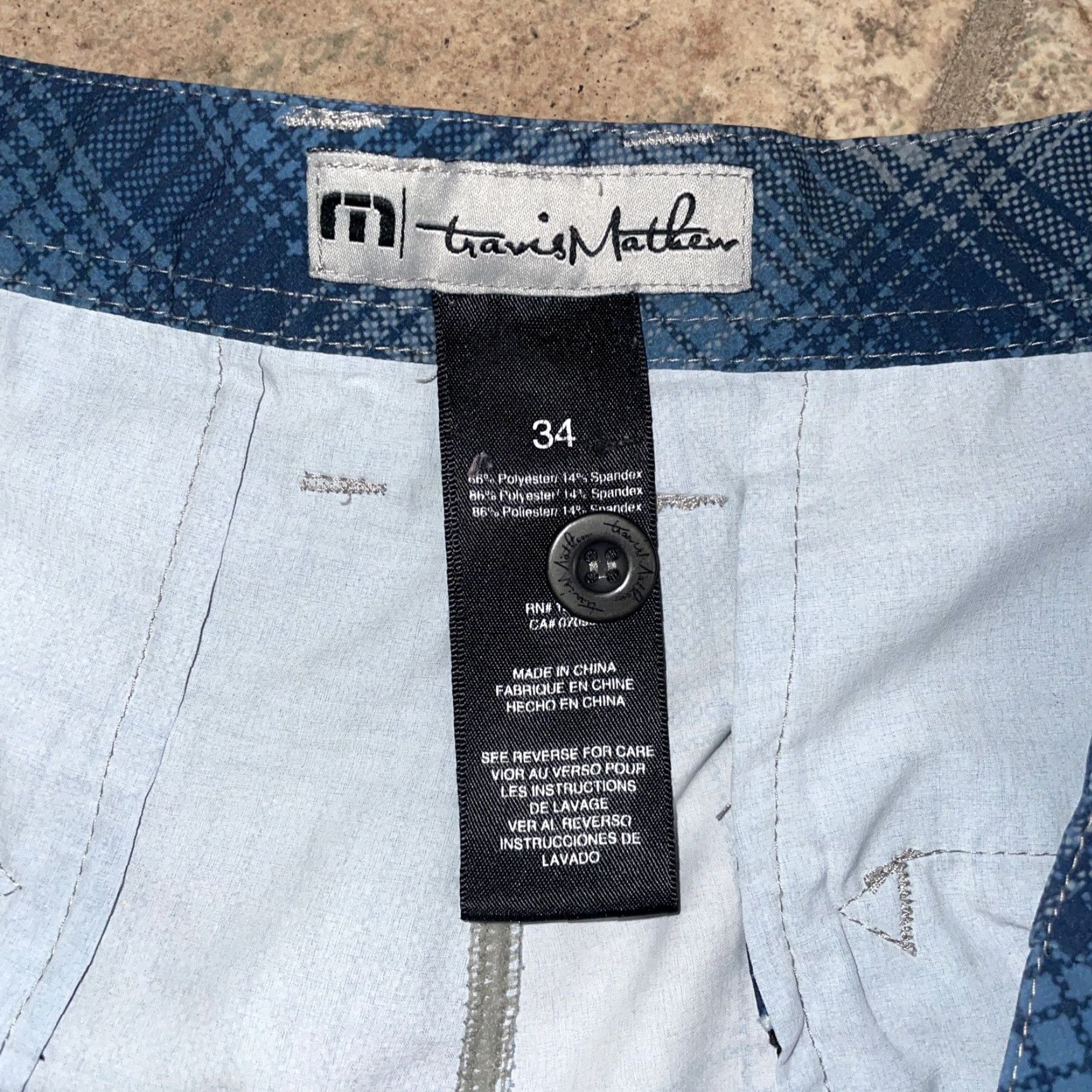 TravisMathew Travis Mathew Shorts Mens Size 34 Blue Plaid Size US 34 / EU 50 - 3 Thumbnail