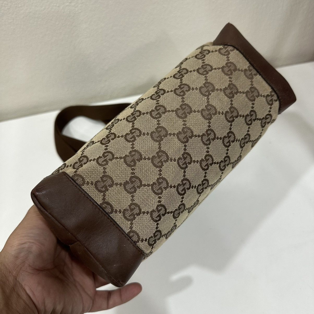 Gucci ‼️YES‼️ GUCCI MEDIUM GG CANVAS MONOGRAM TOTE BAG Size ONE SIZE - 4 Thumbnail