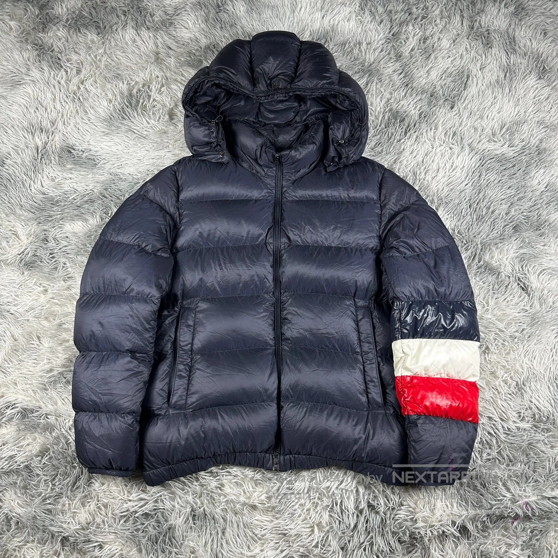 Moncler Moncler Willm Men's Blue Down Jacket. Size US XXL / EU 58 / 5 - 1 Thumbnail
