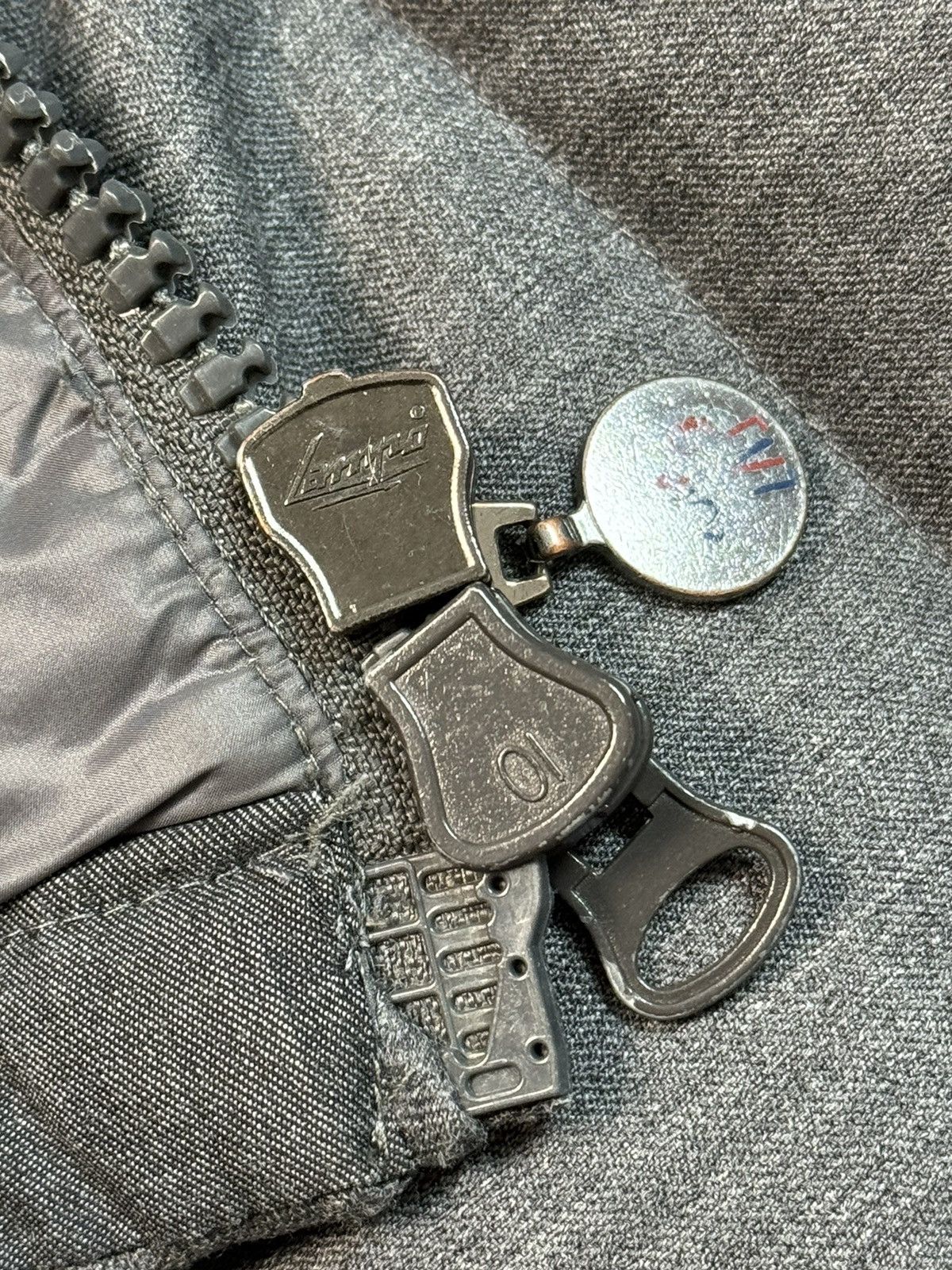 Moncler Moncler Montgenevre gray puffer jacket Size US M / EU 48-50 / 2 - 16 Thumbnail