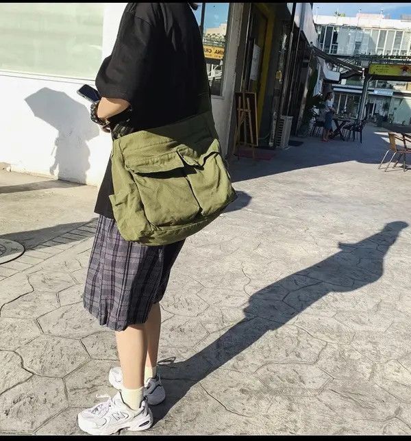Japanese Brand Megumi x Nana Green Color Shoulder Messenger Bag Size ONE SIZE - 7 Thumbnail