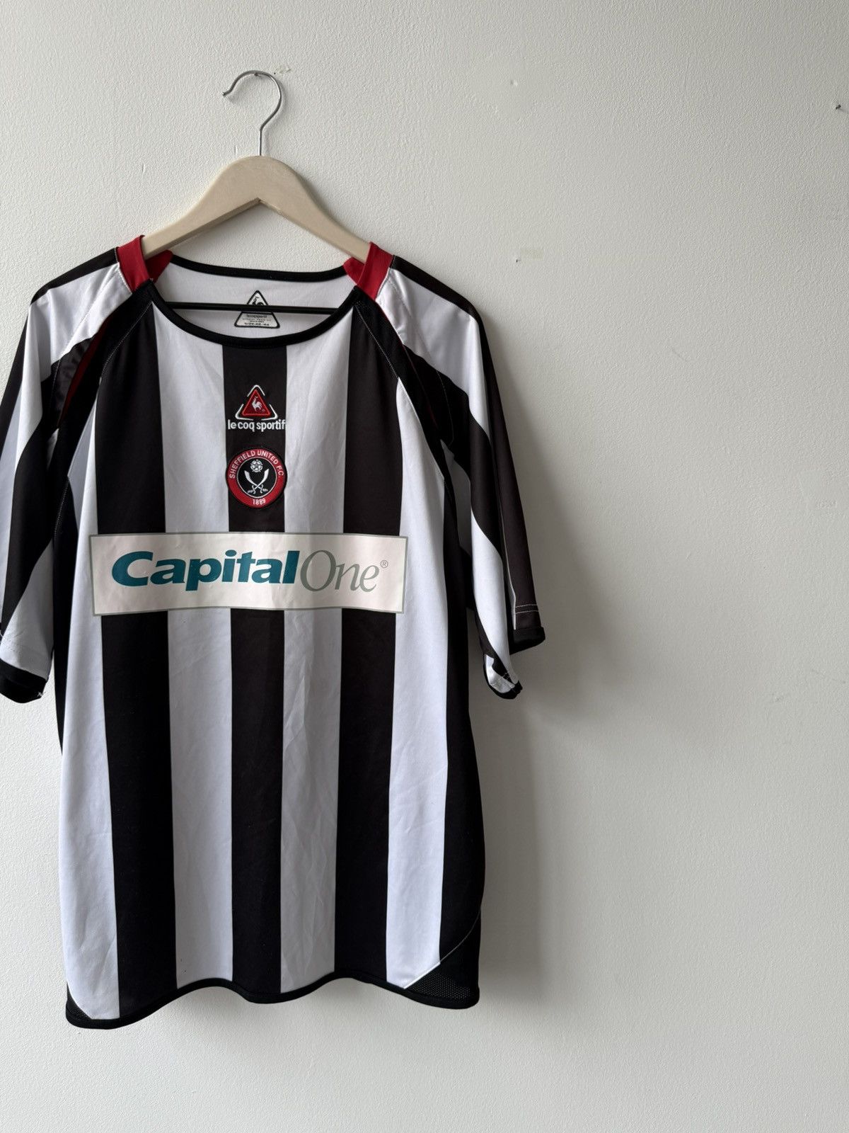 Le Coq Sportif × Vintage Le Coq Sportif Sheffield United 2005/2006 Away Jersey Size US L / EU 52-54 / 3 - 4 Thumbnail
