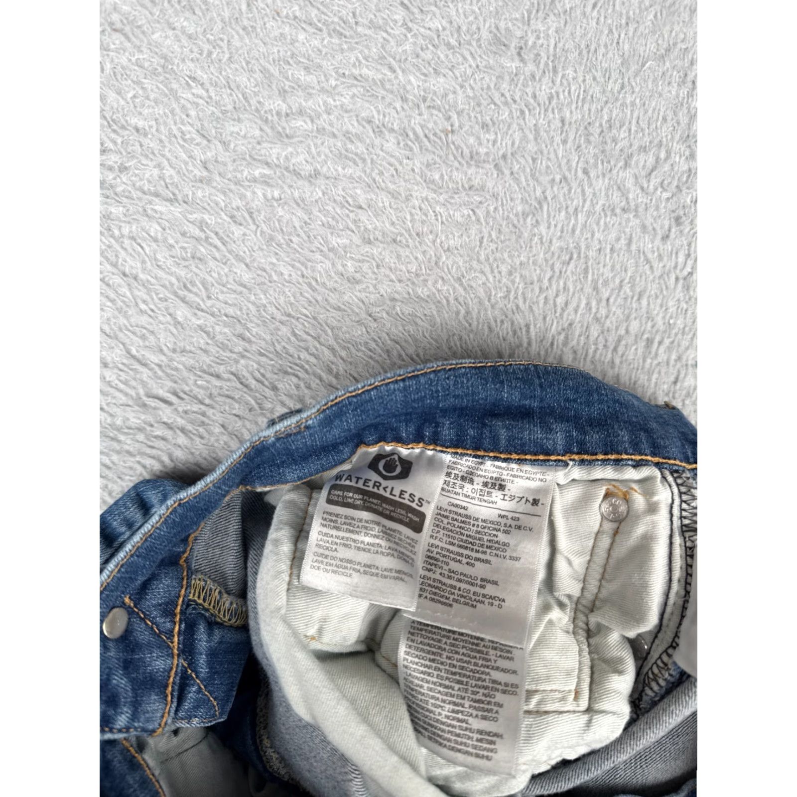 Levi's Levi's 512 Premium Jeans Adult 33 Blue Denim Skinny Distressed 32x22 Retro Mens Size US 33 - 6 Thumbnail