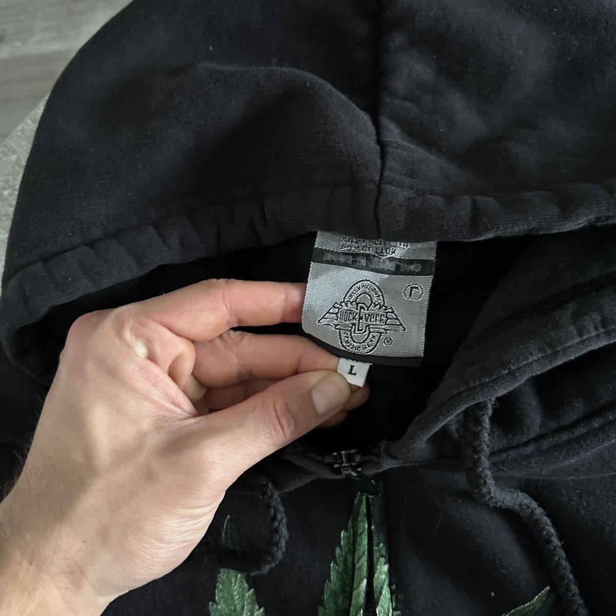 Vintage Vintage 90s Weed Who do you trust God Human grass hoodie y2k Size US L / EU 52-54 / 3 - 12 Thumbnail