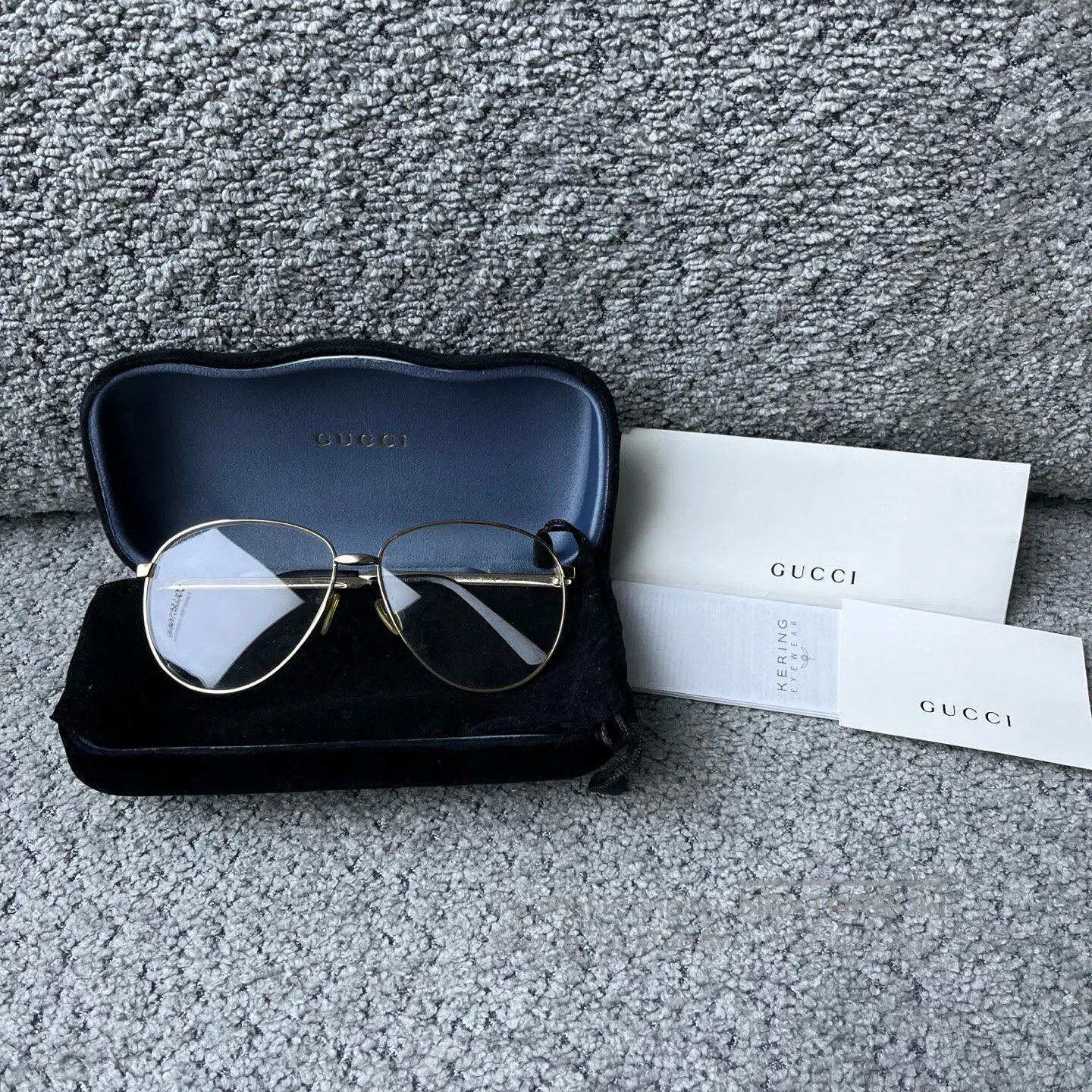 Gucci Guicci Golden frame with colored strip decoration; round o Size ONE SIZE - 1 Thumbnail