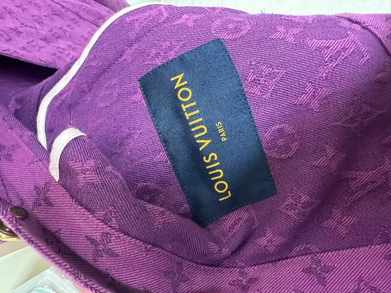 Louis Vuitton LOUIS VUITTON Purple full print denim jacket Size US L / EU 52-54 / 3 - 6 Thumbnail