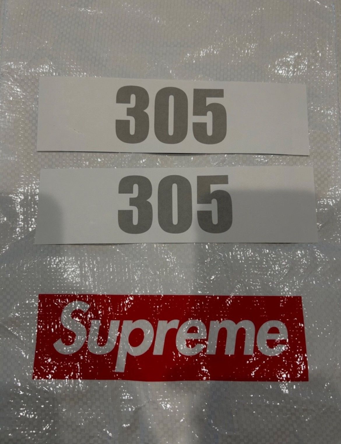 Supreme Supreme Miami 305 Exclusive Box Logo StickerSS25 Red Size ONE SIZE - 2 Thumbnail