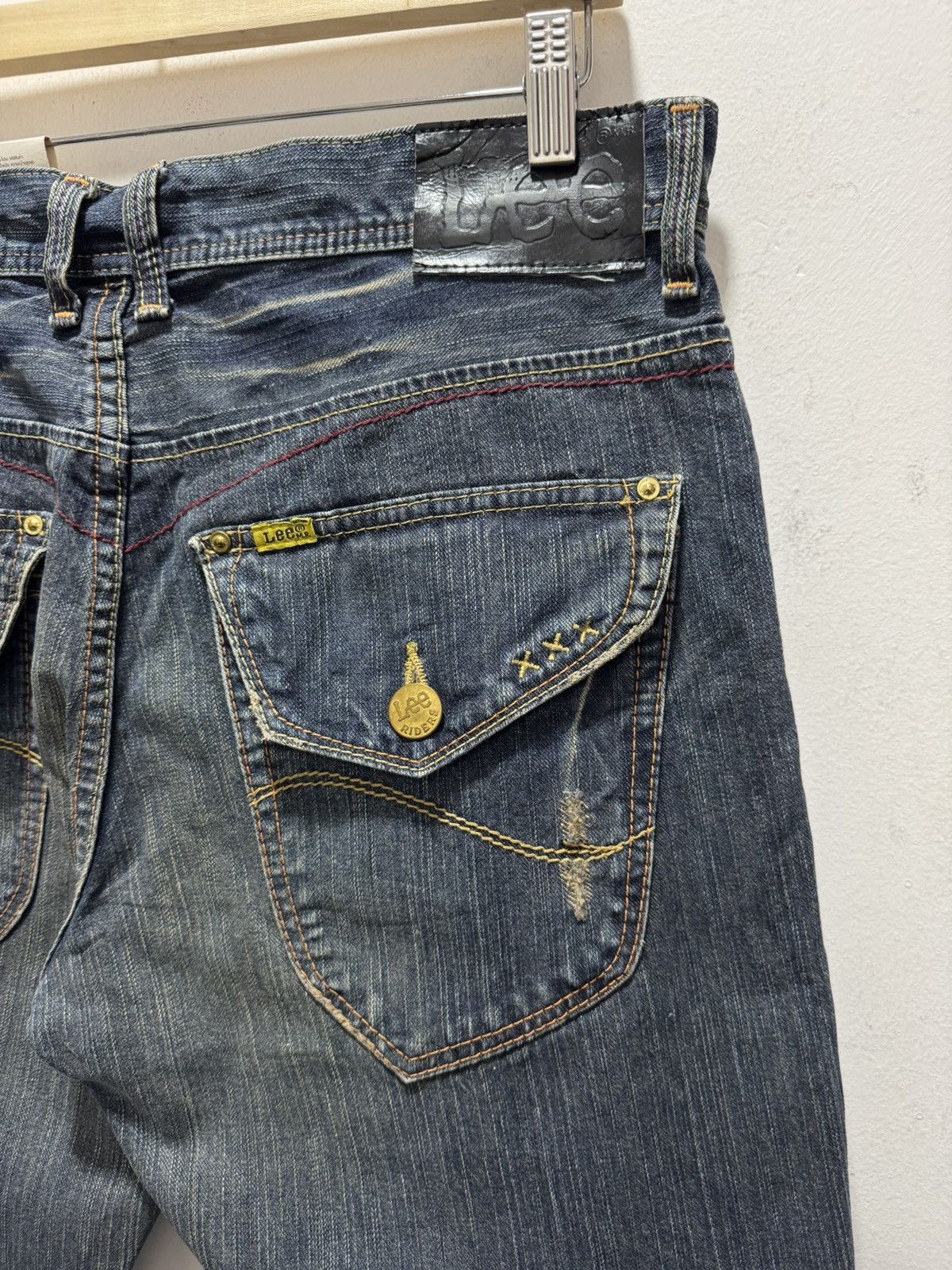 Lee VINTAGE LEE RIDER FLARED LEG DISTRESSED DENIM JEANS Size US 34 / EU 50 - 5 Thumbnail