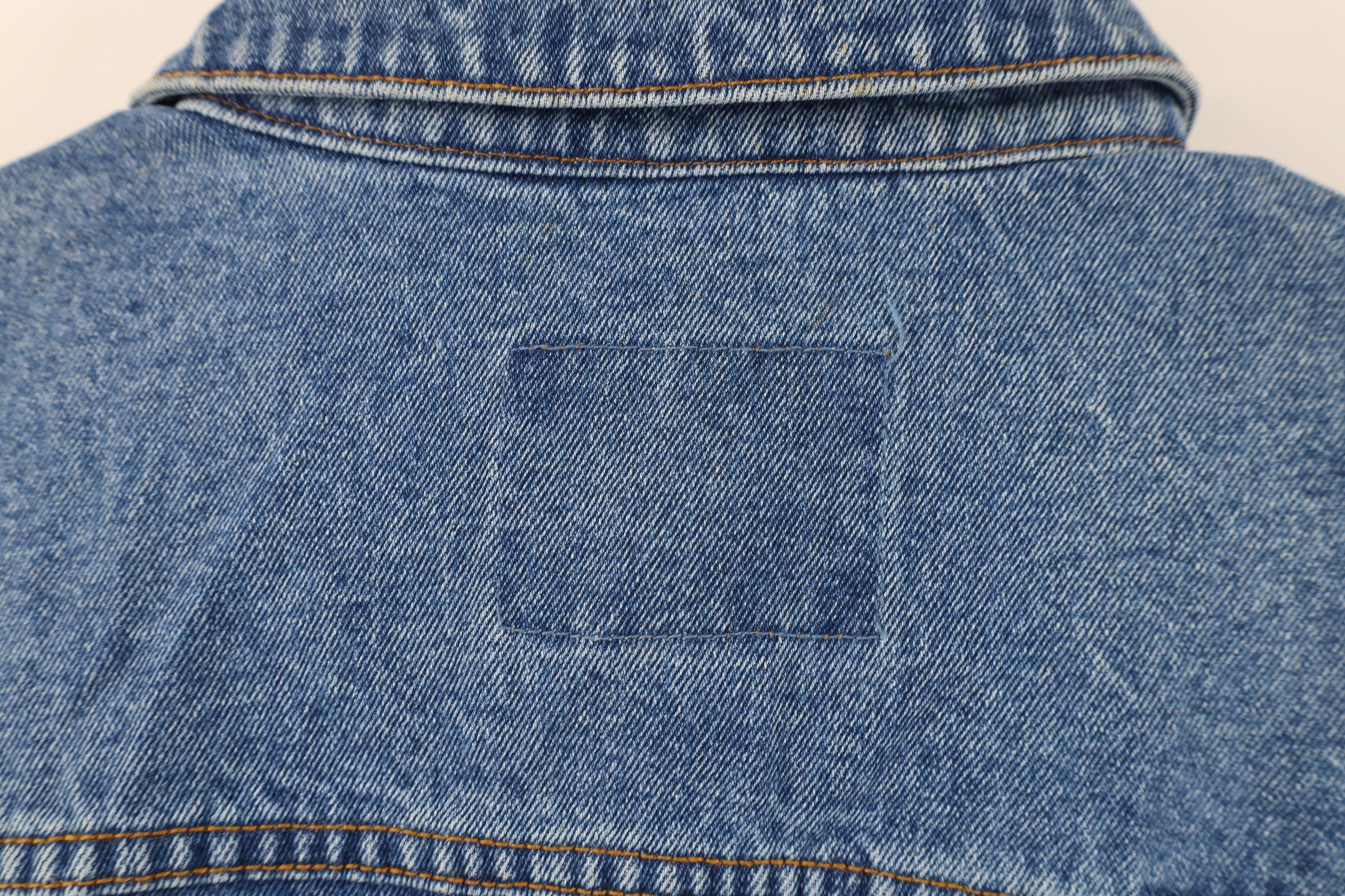 Vintage Vintage 90s Streetwear Denim Jean Trucker Jacket Blue Size US L / EU 52-54 / 3 - 11 Thumbnail