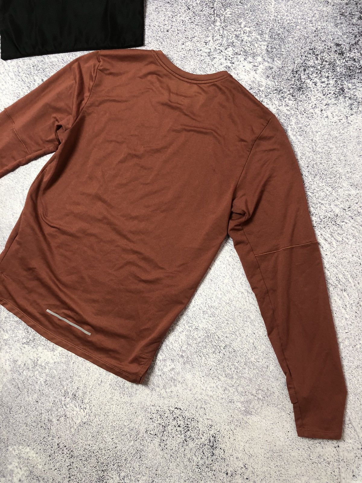 Japanese Brand × Nike Nike long sleeve Dri-fit y2k men’s size S casual rare ykk Size US S / EU 44-46 / 1 - 7 Thumbnail