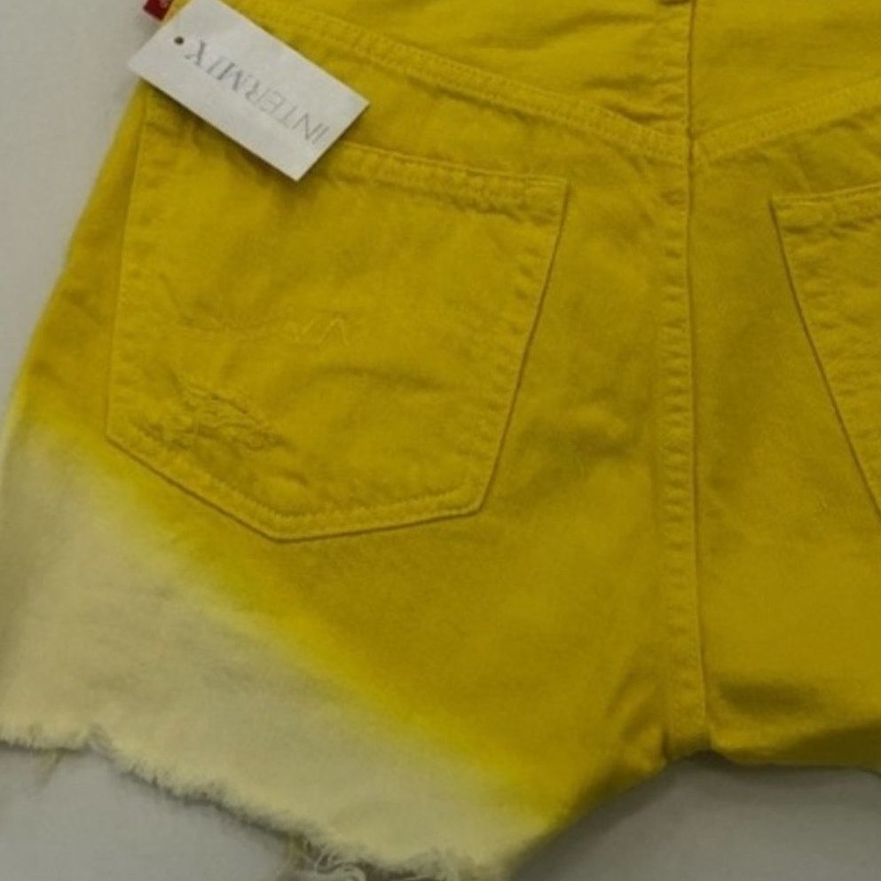 INTERMIX nwt Denimist NIC High-rise Cut-off Shorts Yellow Ombre 26 Size 26" / US 2 / IT 38 - 4 Thumbnail