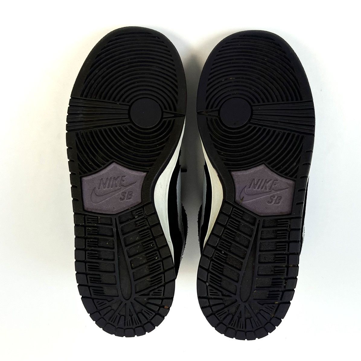 Nike × Vintage Sneakers Nike SB Dunk Low Pro Black Canyon Purple Grey Size US 6 / EU 39 - 12 Thumbnail
