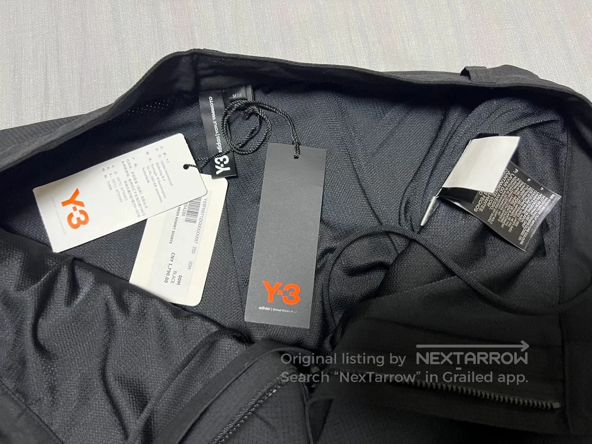 Y-3 Y-3 Black Shorts for Men. Size US 30 / EU 46 - 6 Thumbnail