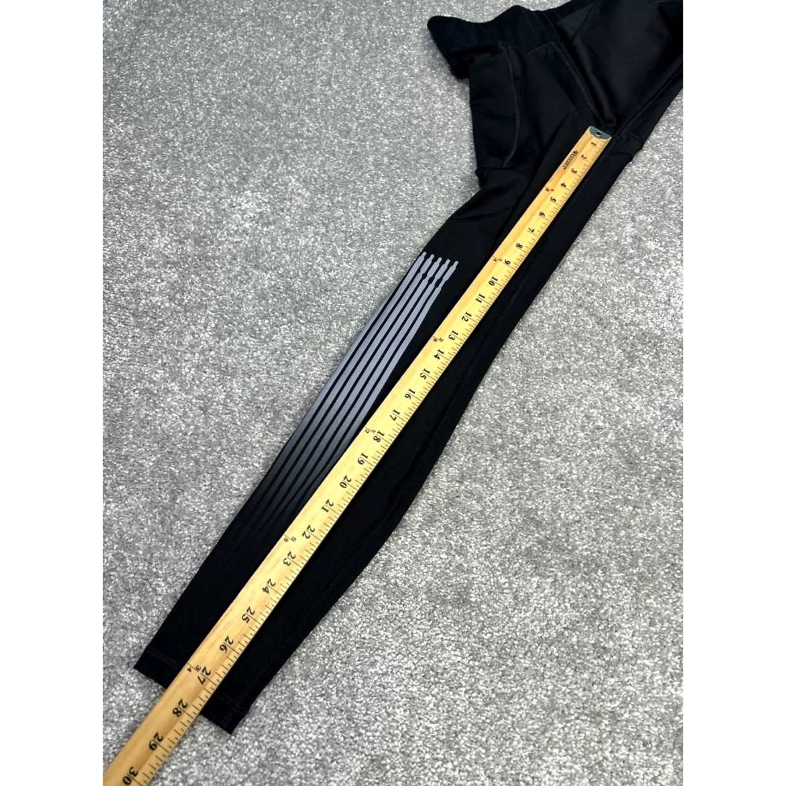 Vintage Savage X Fenty Leggings Women Small Black Stretch Mid Rise Sports By Rihanna Size 28" / US 6 / IT 42 - 3 Thumbnail