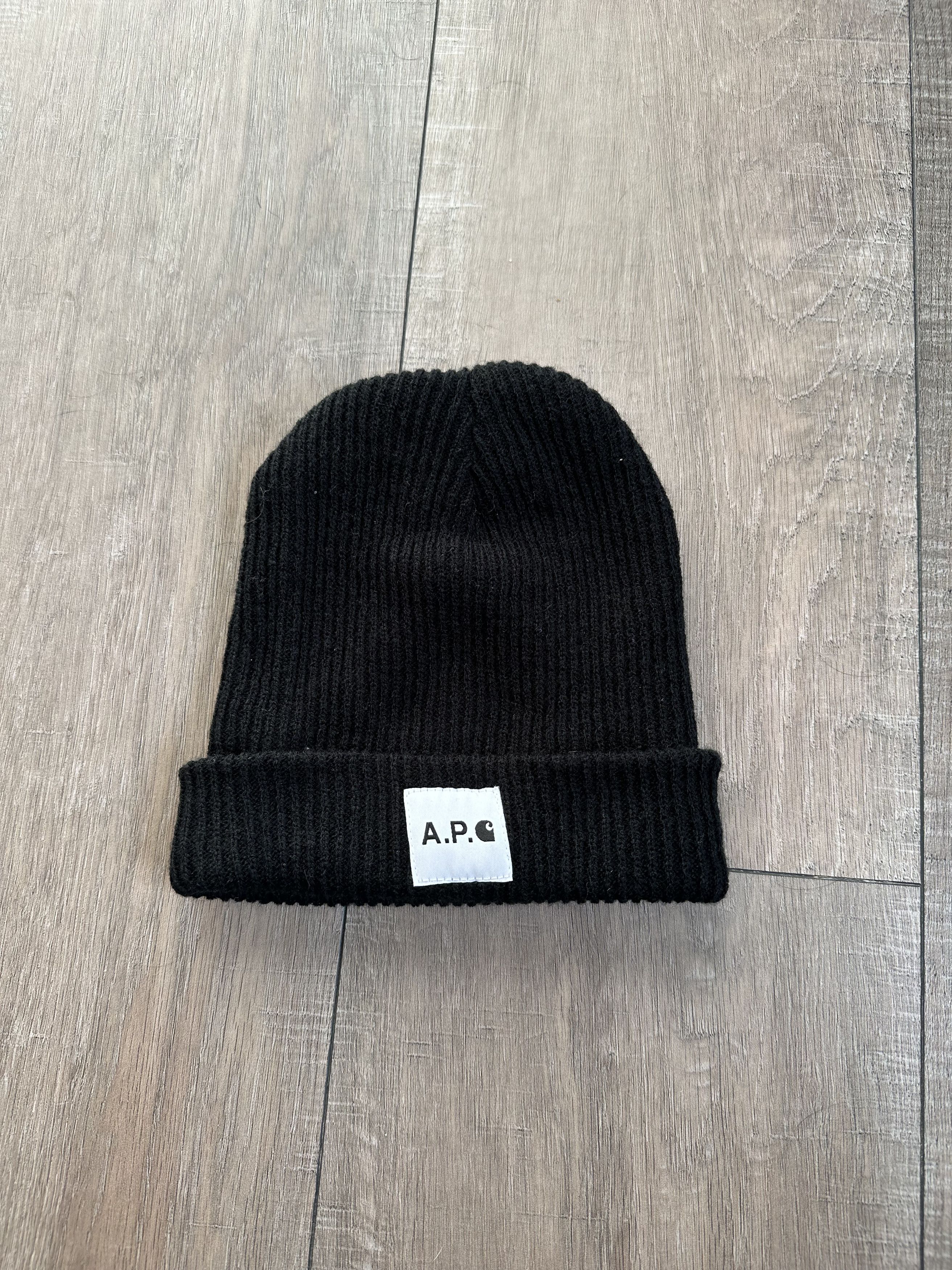 image of A P C x Carhartt Beanie in Black, Men's