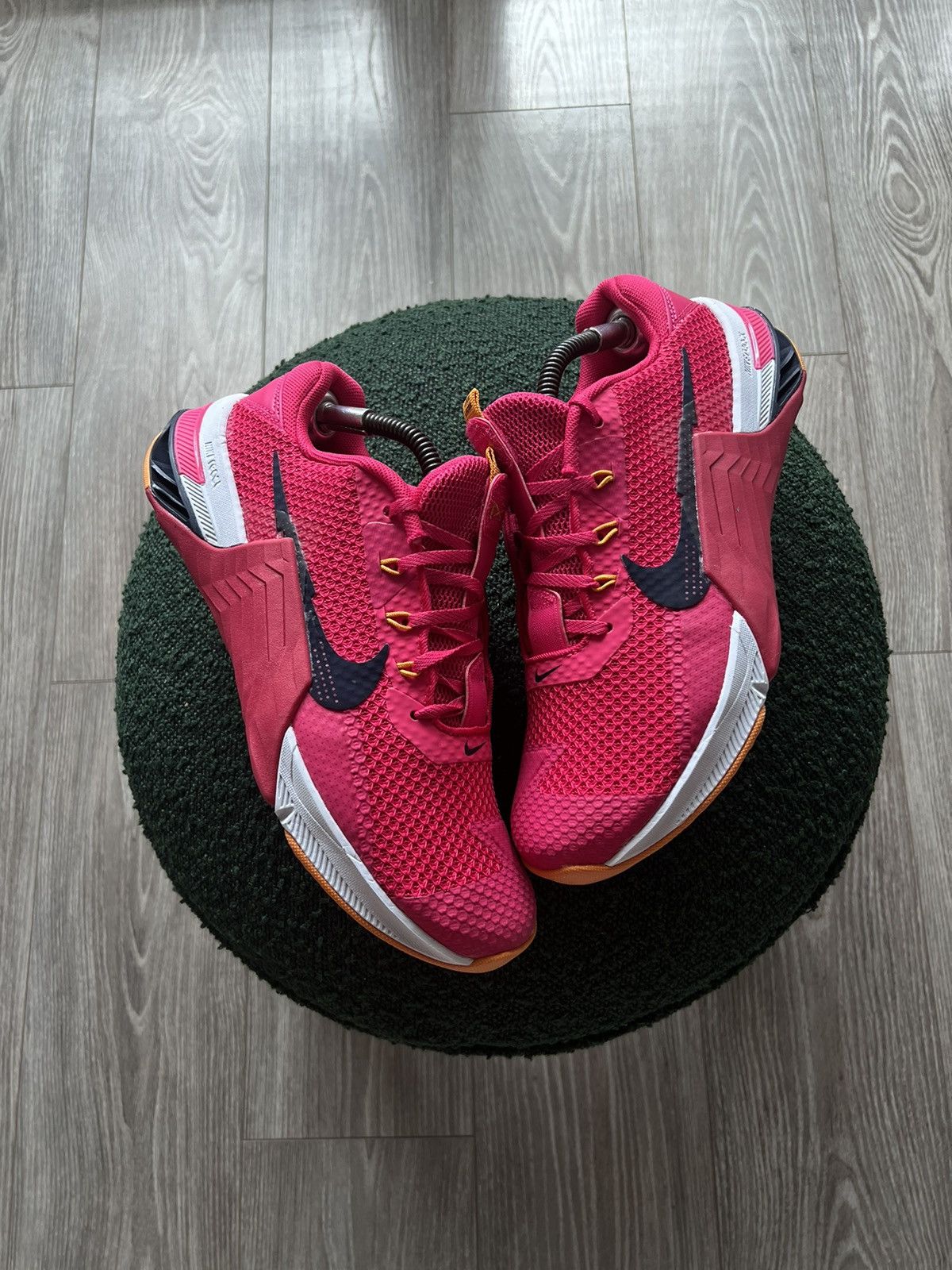 Nike metcon sport red clearance