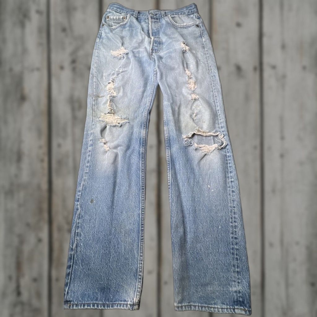 Levi's VINTAGE Levi's 501 Jeans 34x34 Button Fly 80s Thrashed Distressed Blue Denim Mens Regular 5-Pocket USA Size US 34 / EU 50 - 1 Thumbnail