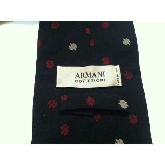 Armani Collezioni ARMANI COLLEZIONI MEN'S NEW NAVY 100%SILK TIEWIDTH: 3 3/4" Size ONE SIZE - 6 Thumbnail