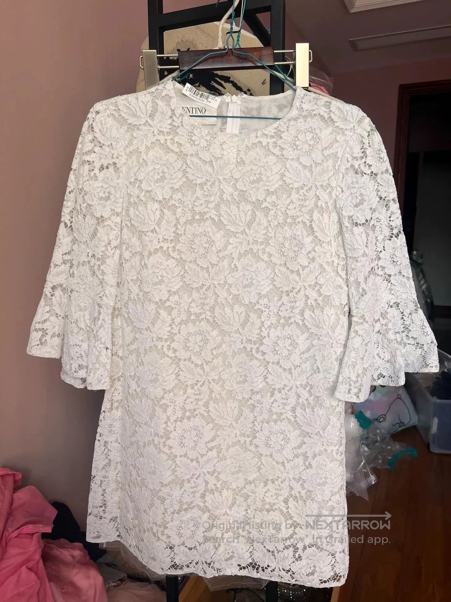 Valentino Valentino White Lace Bell. Size US 38 / EU 54 - 1 Thumbnail