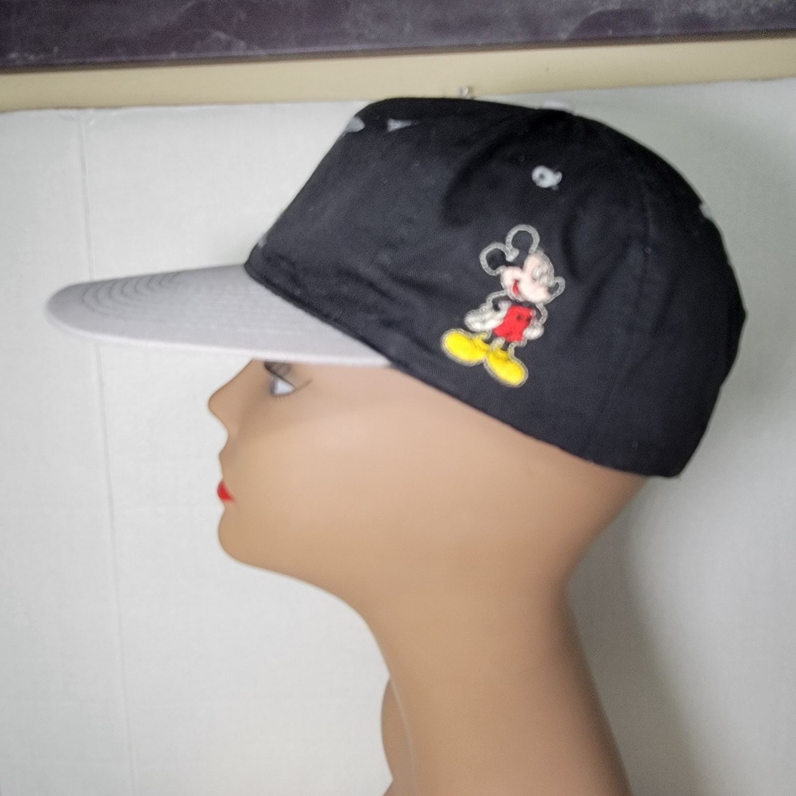 Disney VINTAGE 90's Mickey Unlimited Snapback Ballcap "M" Mickey Size ONE SIZE - 5 Thumbnail