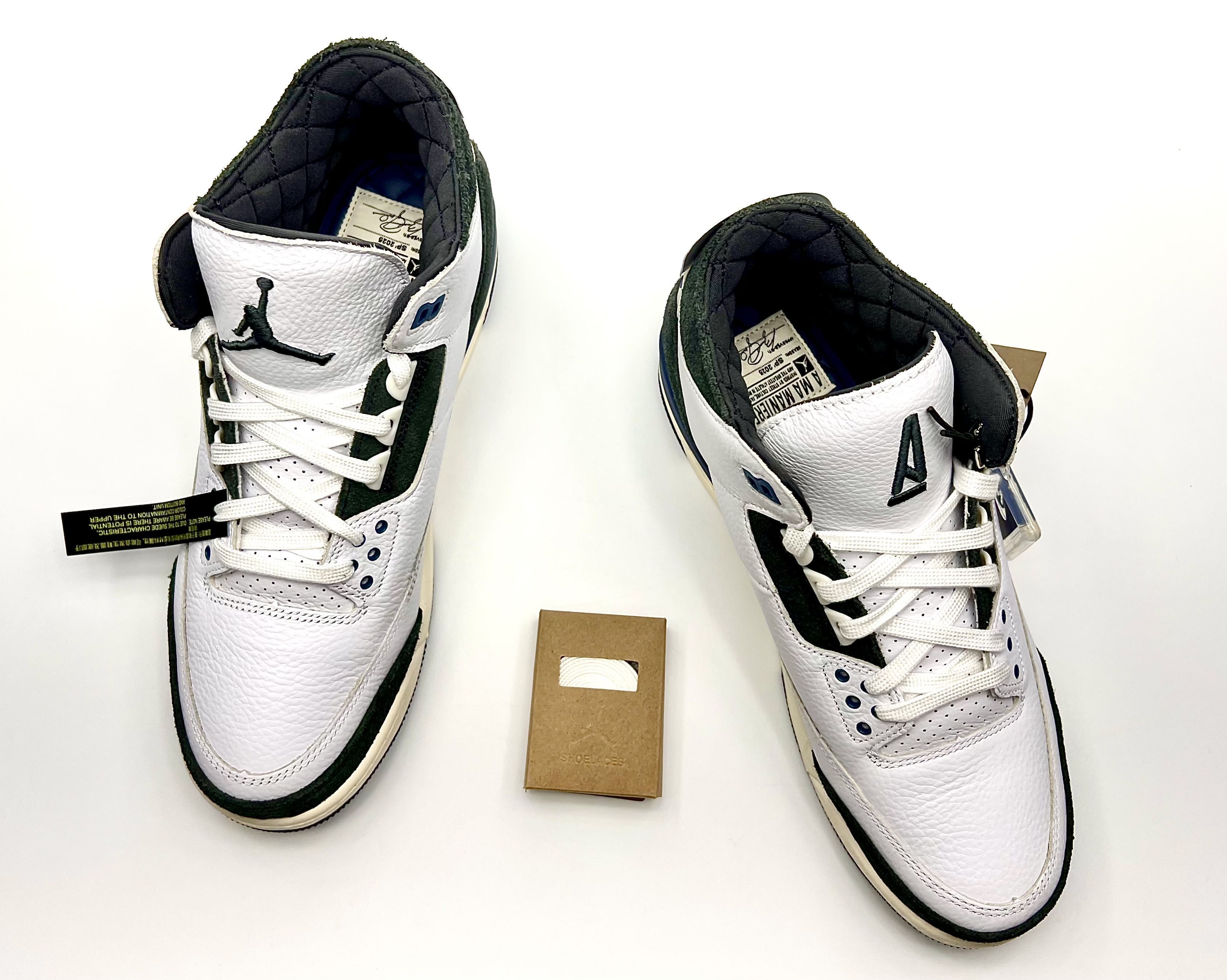 A Ma Maniere × Jordan Brand × Nike A MA MANIÉRE X AIR JORDAN 3 RETRO "FOR THE LOVE" Size US 10.5 / EU 43-44 - 4 Thumbnail