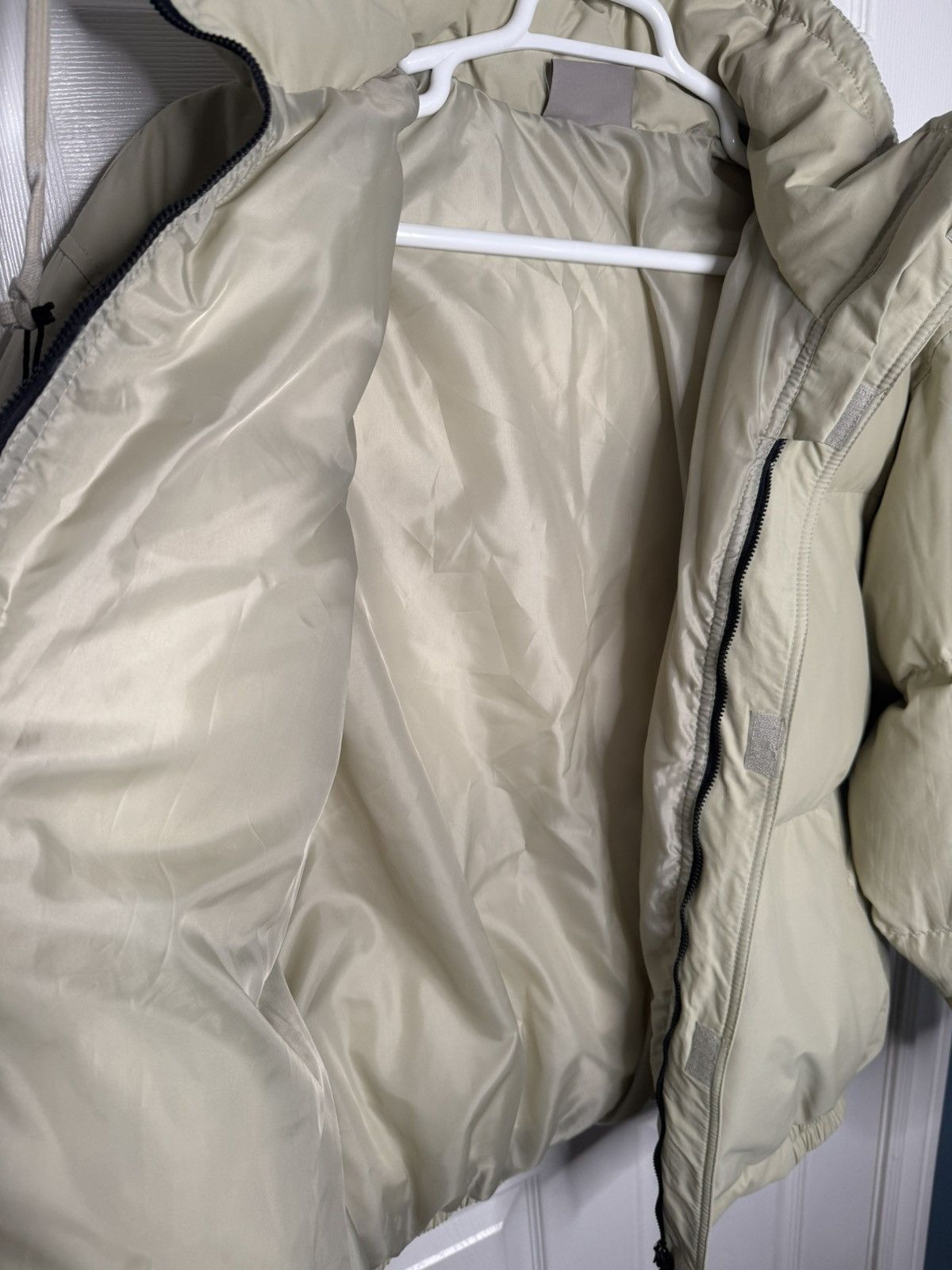 Fear of God Fear of God ESSENTIALS Puffer Size US XL / EU 56 / 4 - 10 Thumbnail