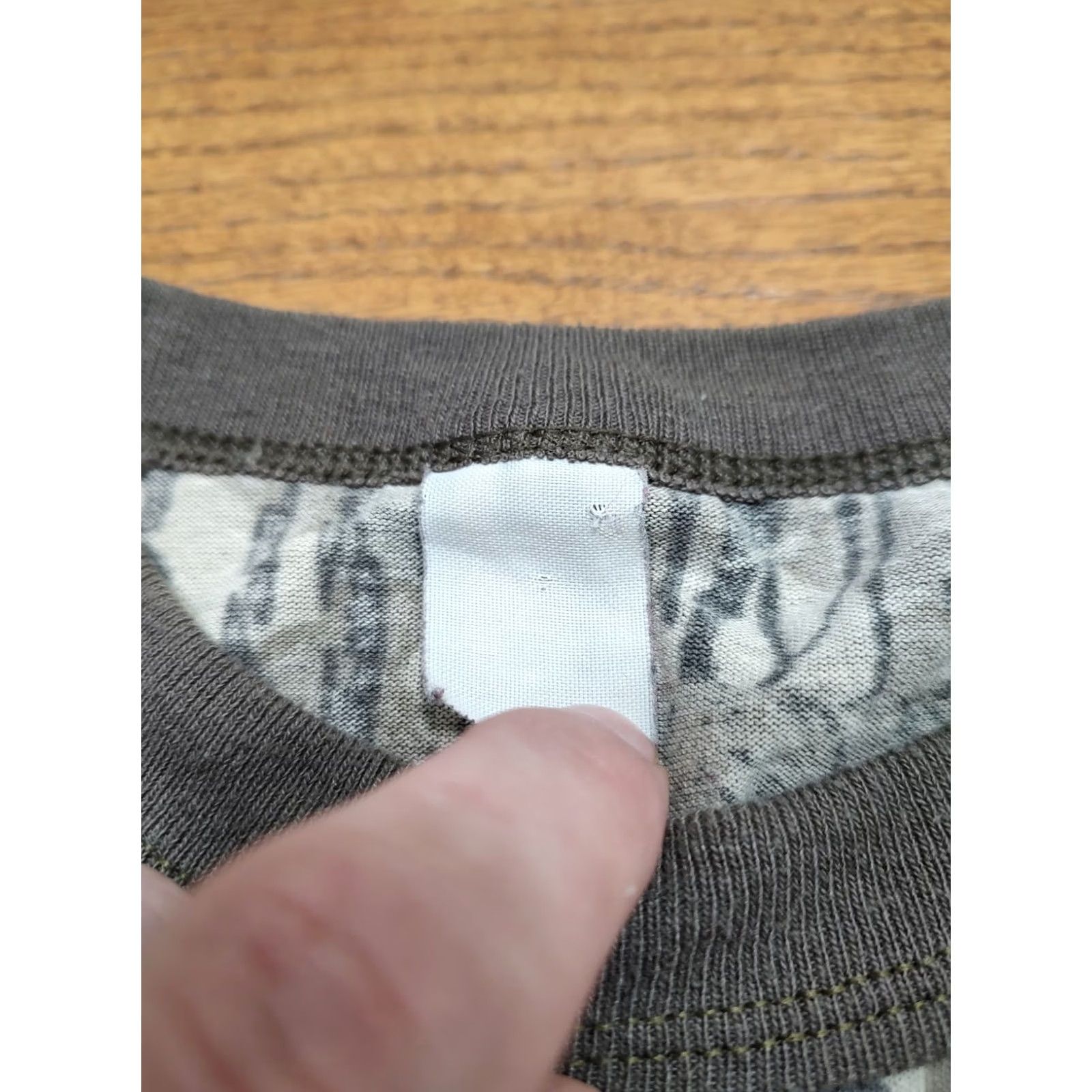Vintage VINTAGE Mossy Oak Break Up Pocket T Shirt Men XL Camo Ringer USA Single Stitch 90s Size US XL / EU 56 / 4 - 6 Thumbnail