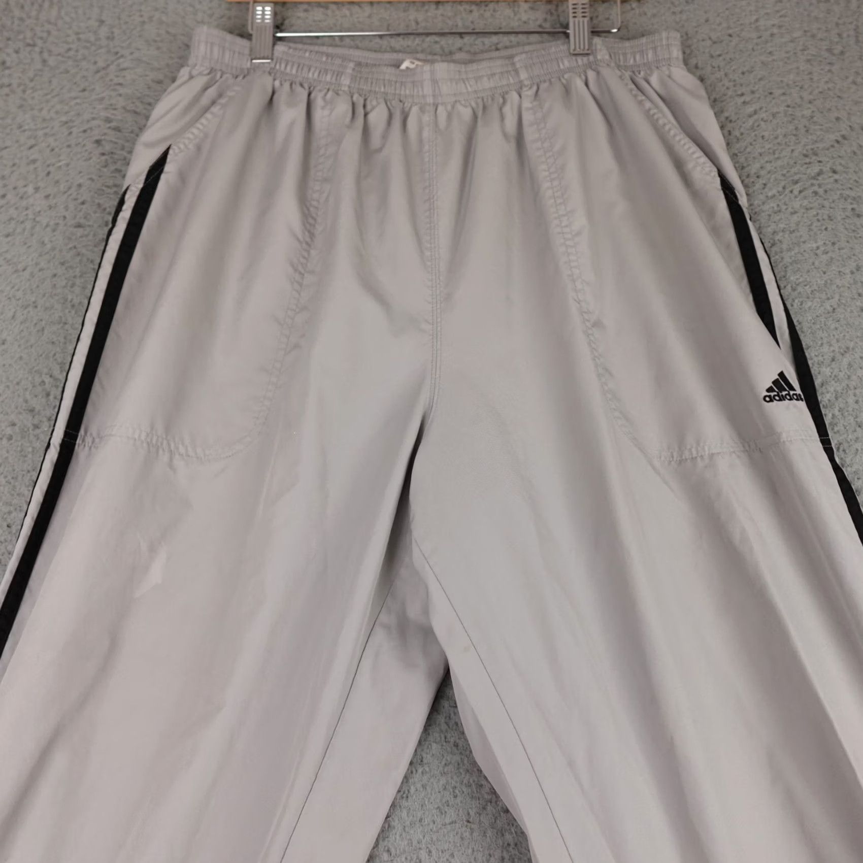 Adidas VINTAGE adidas Track Pants Mens XL Gray Windbreaker Lightweight Athleisure Gym Size US 36 / EU 52 - 4 Thumbnail