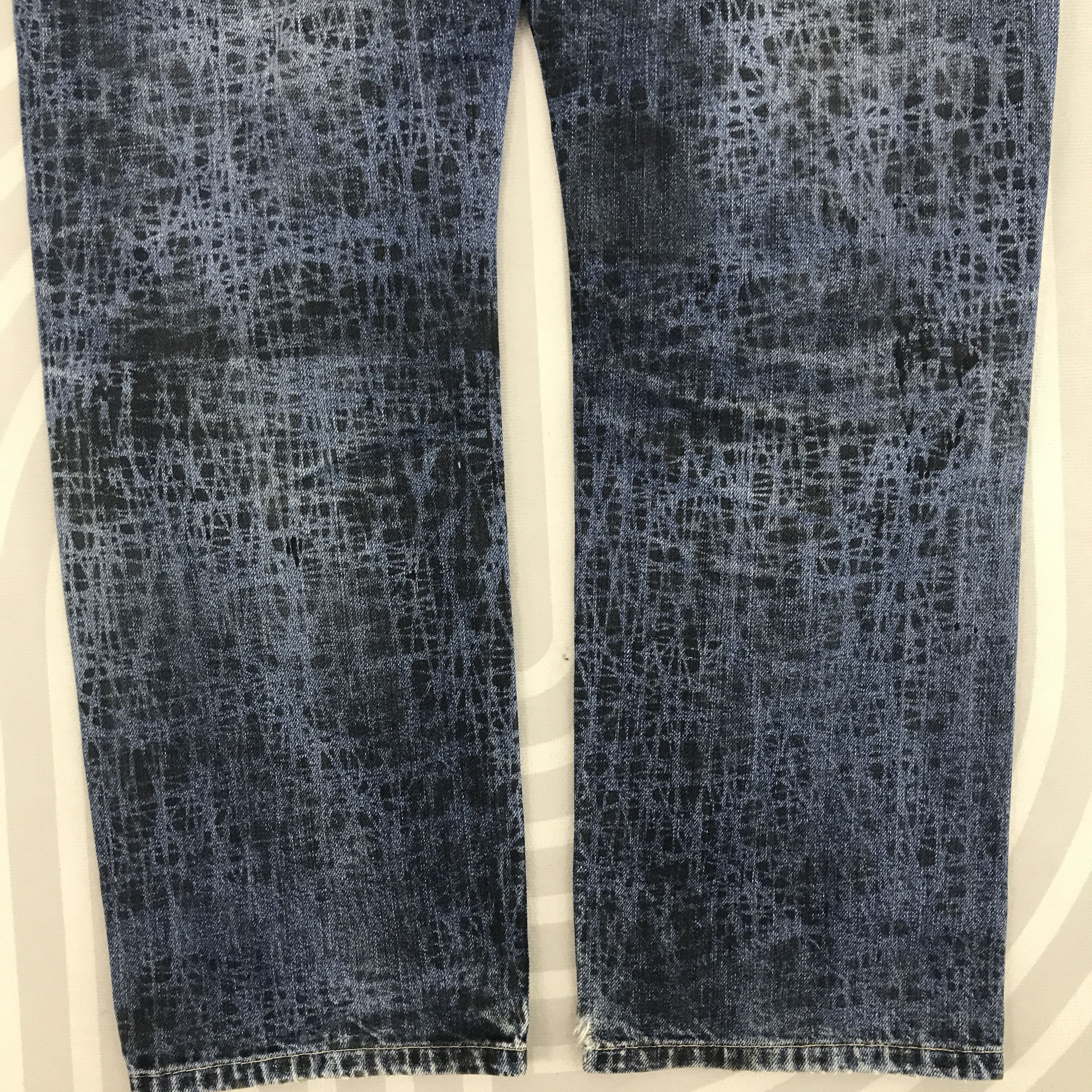 Japanese Brand × Jun Takahashi × Uniqlo Vintage Japan x Uniqlo punk style design Denim pants Size US 35 - 3 Thumbnail
