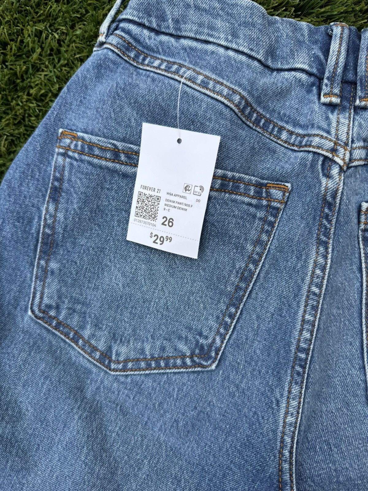 Fashion Nova Forever 21 curvy 90’s jesns Size 26" / US 2 / IT 38 - 5 Thumbnail