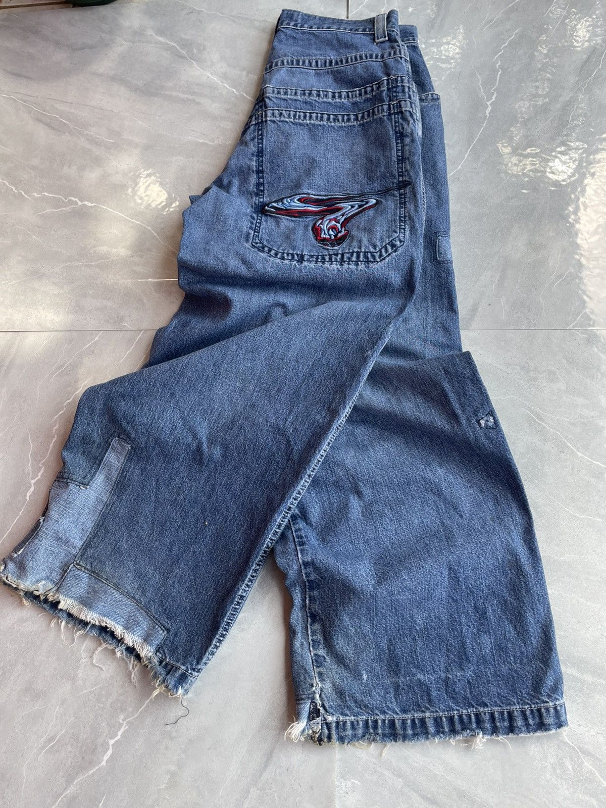 JNCO RARE JNCO TRIBALS SNAKE SKULL Size US 34 / EU 50 - 9 Thumbnail