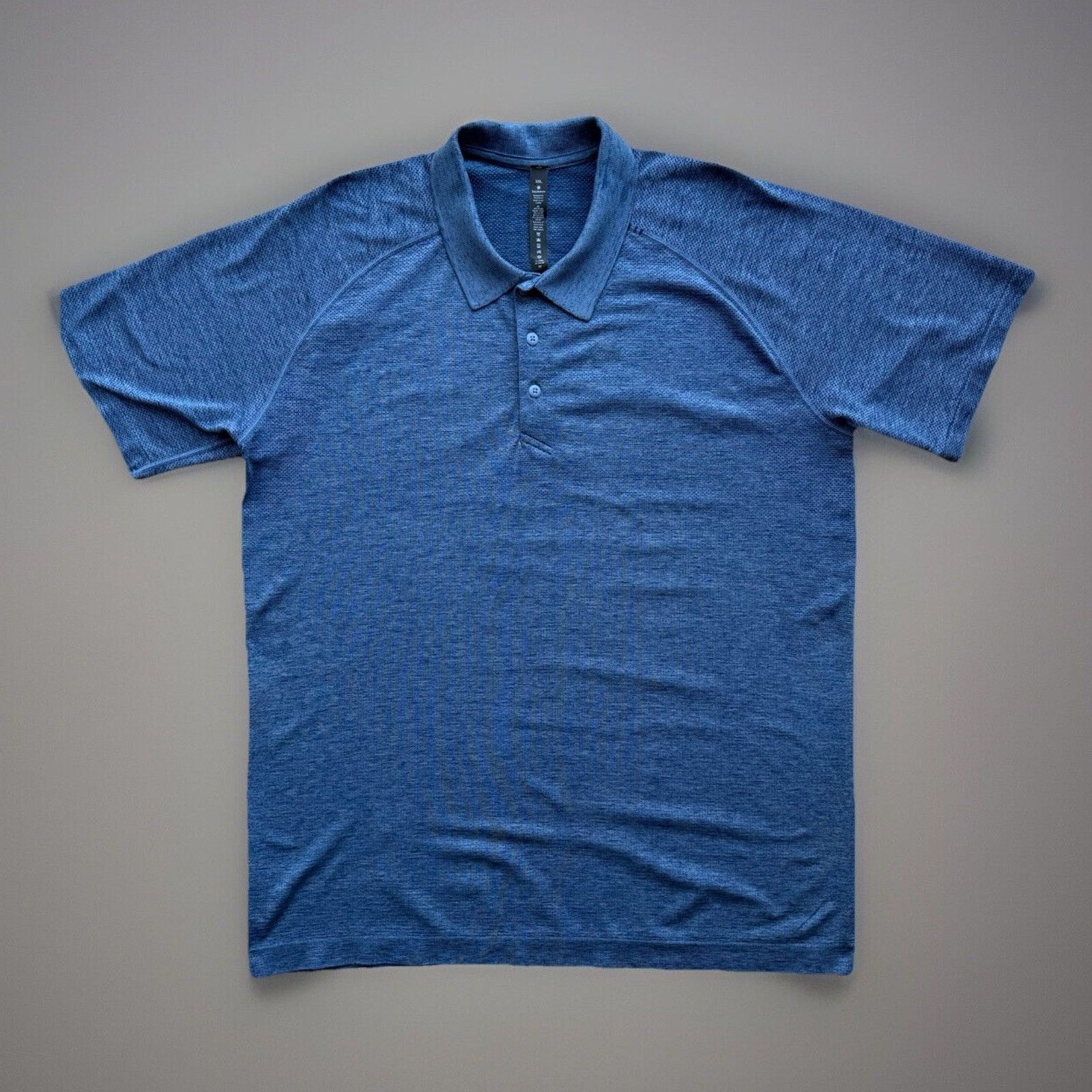 Lululemon Lululemon Polo Shirt 2XL Short Sleeve Metal Vent Sportswear Size US XXL / EU 58 / 5 - 1 Thumbnail