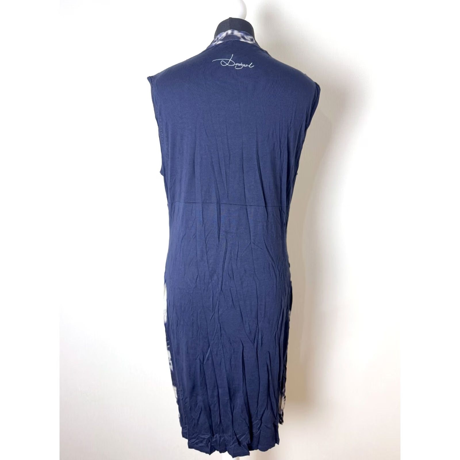 Desigual Desigual XXL Womens Dress A-Line Knee Length Multicoloured Dress N/A Desigual XXL Womens Dress A-Line Knee Length Multicoloured Size XXL / US 16-18 / IT 52-54 - 3 Thumbnail