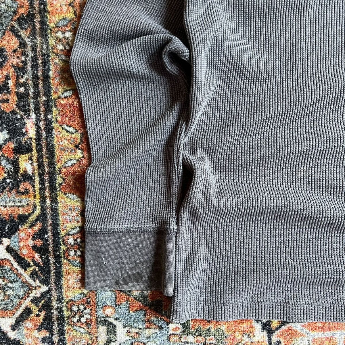 Target Basics Y2K 2000 thrashed thermal long sleeve essential Size US L / EU 52-54 / 3 - 10 Thumbnail