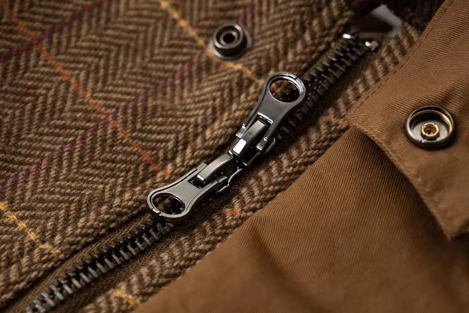 Vintage Japanese Retro Plaid Padded Cargo Parkas Outdoor Jacket Size US L / EU 52-54 / 3 - 4 Thumbnail
