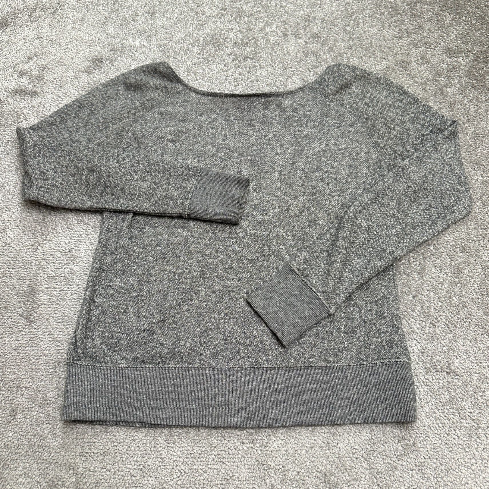 Disney Disney Parks Authentic Sweatshirt Women XS Gray Mickey Mouse Raglan Sleeve Pullover Graphic Print 90s Cartoon Womens Size XS / US 0-2 / IT 36-38 - 2 Thumbnail