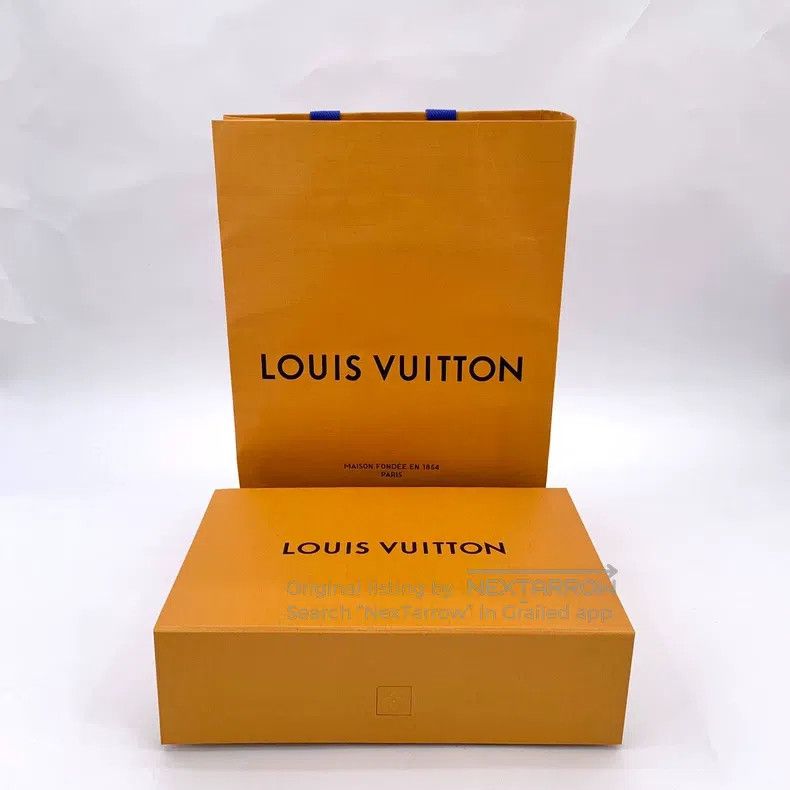 Louis Vuitton Louis Vuitton Nigo co-branded 25 white logo snow-mountain Size US XS / EU 42 / 0 - 9 Thumbnail