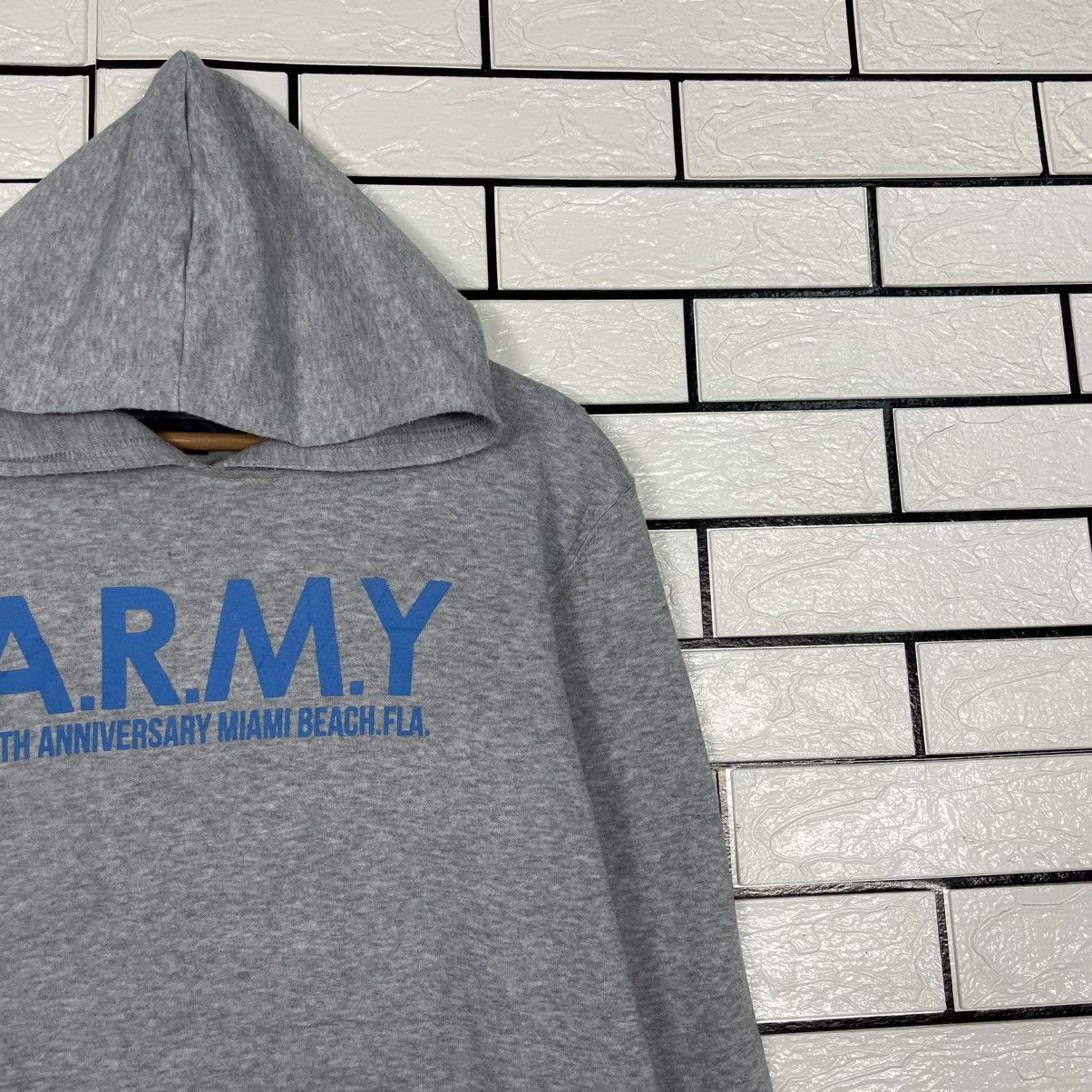 Japanese Brand Army Anniversary Miami Beach Hoodie Size US M / EU 48-50 / 2 - 5 Thumbnail