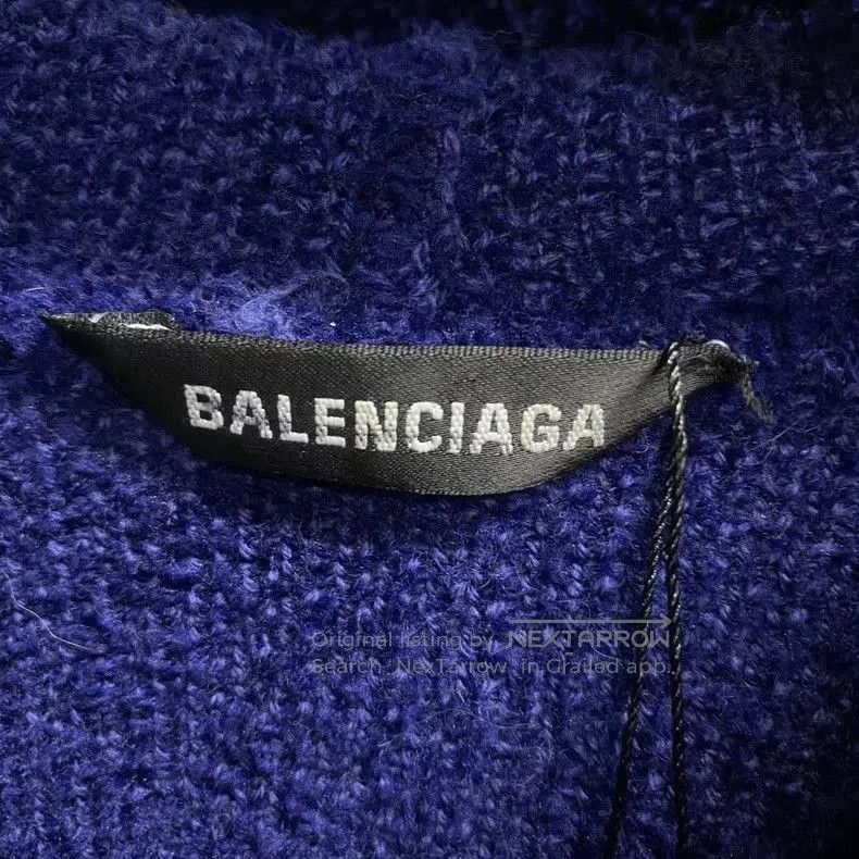 Balenciaga Balenciaga Blue Logo Embroidered Hoodie. Size US S / EU 44-46 / 1 - 4 Thumbnail