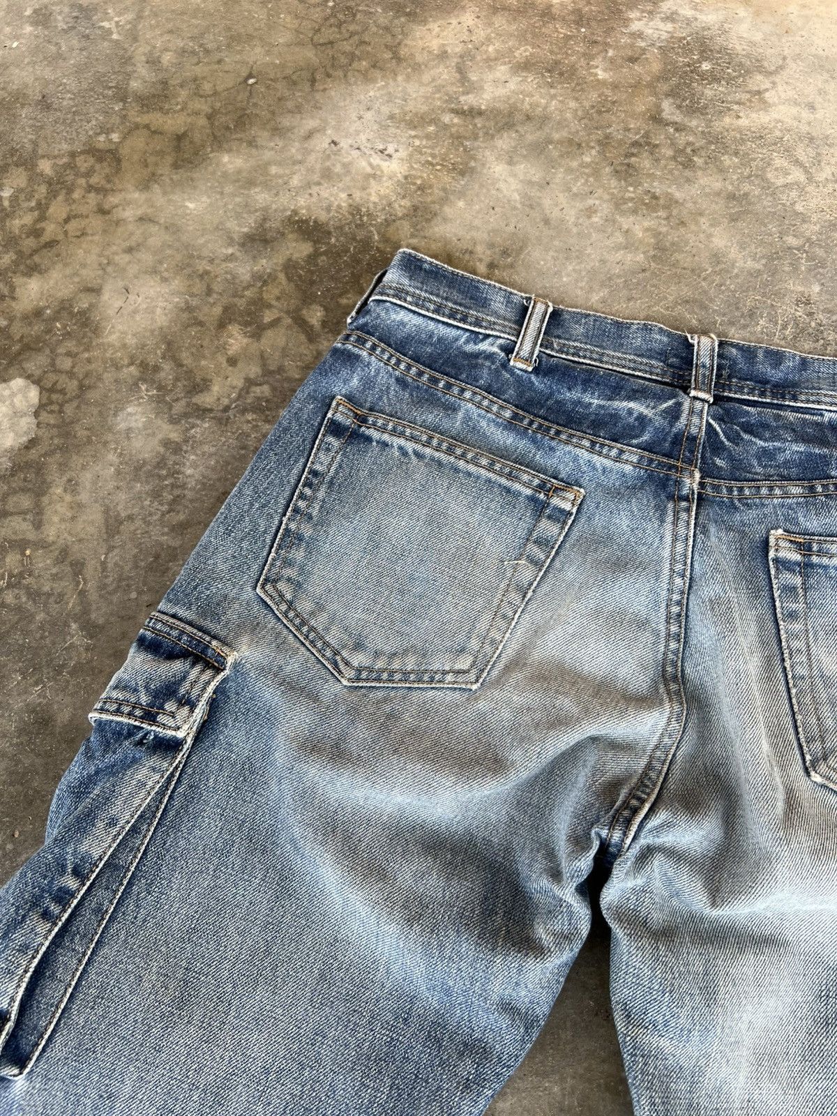 Spellbound Vintage Spellbound Distress Short Jean Size US 30 / EU 46 - 16 Thumbnail