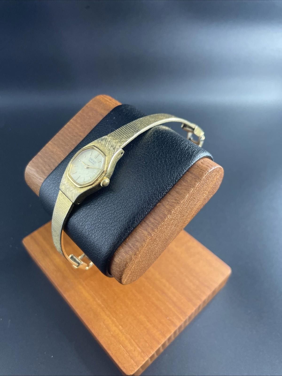 Seiko VTG Seiko 5420-5059 17mm Gold Tone Quartz Watch New Battery Size ONE SIZE - 6 Thumbnail