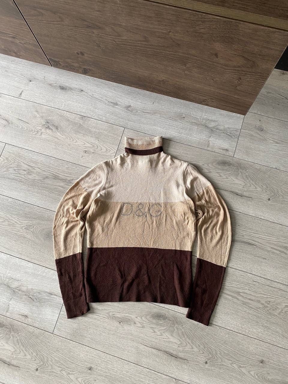 Dolce & Gabbana × Vintage Rare Dolce & Gabbana Logo Avantgarde Sweater T-shirt Size L / US 10 / IT 46 - 1 Thumbnail