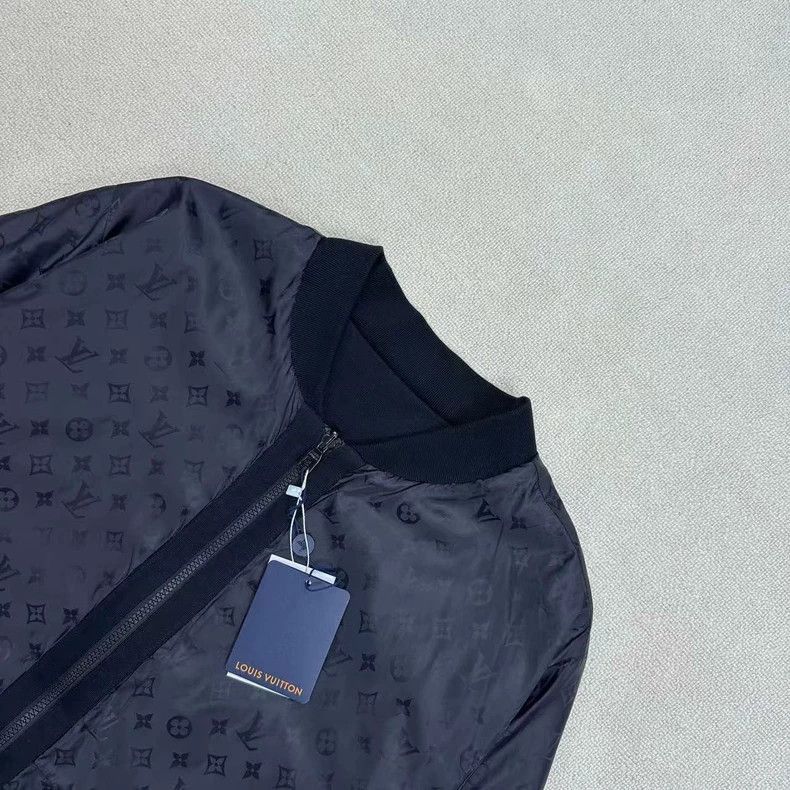 Louis Vuitton Reversible Printed Jacket Size L-2506