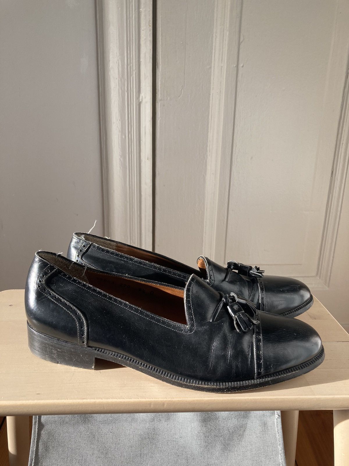 Salvatore Ferragamo Vintage Salvatore Ferragamo Leather Tassel Loafers Size US 9 / EU 42 - 1 Thumbnail
